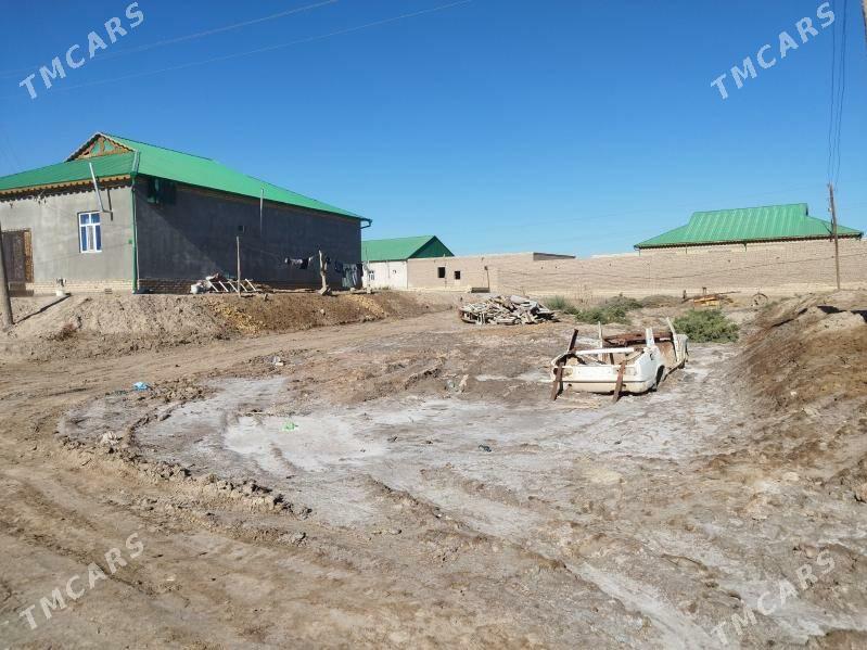 mellek yer - Гурбансолтан Едже - img 1