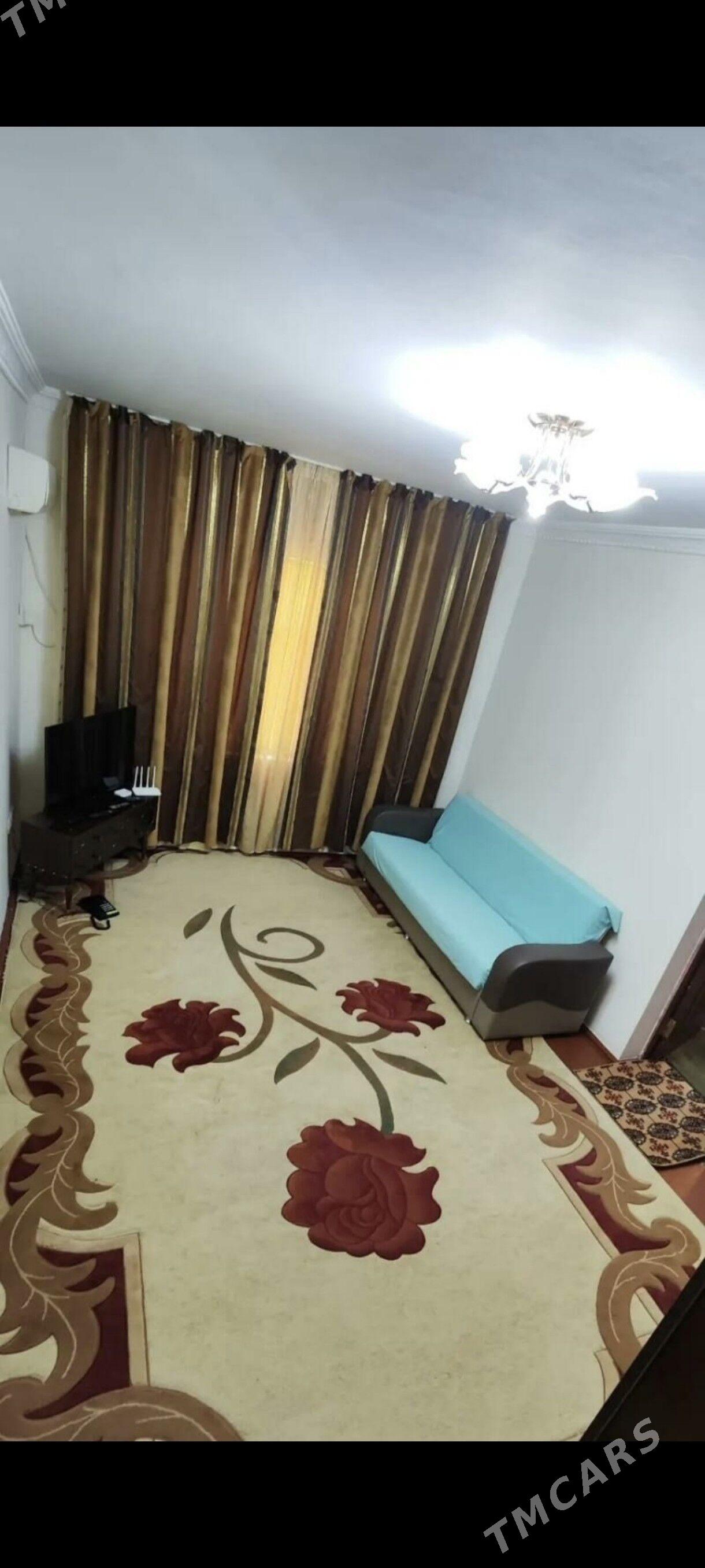 HOWDAN ,,W,, - Howdan "W" - img 1