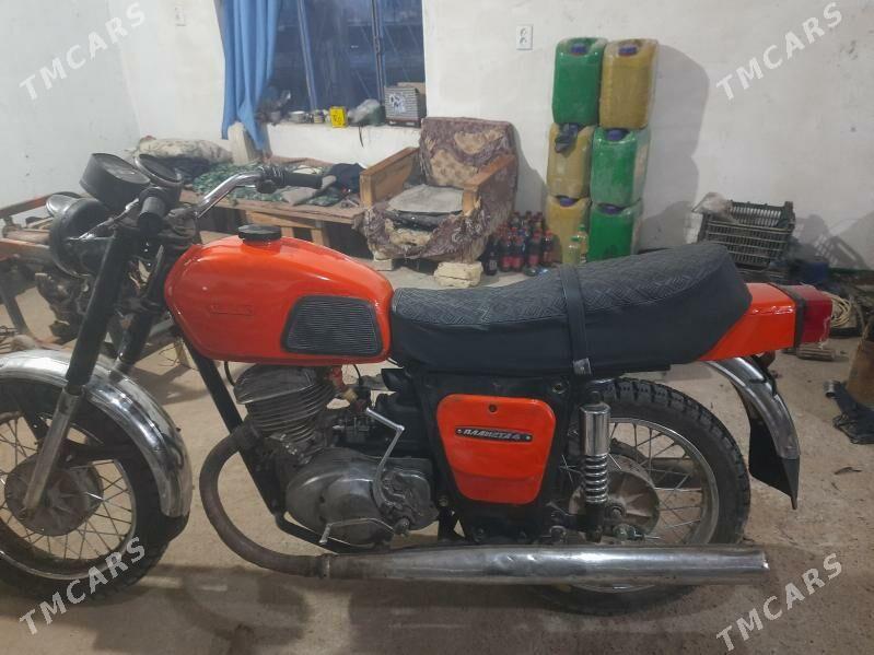 Iž Planeta 4 1984 - 11 000 TMT - Мургап - img 1