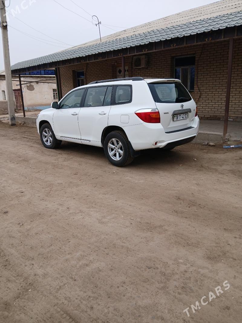 Toyota Highlander 2008 - 250 000 TMT - Дашогуз - img 1