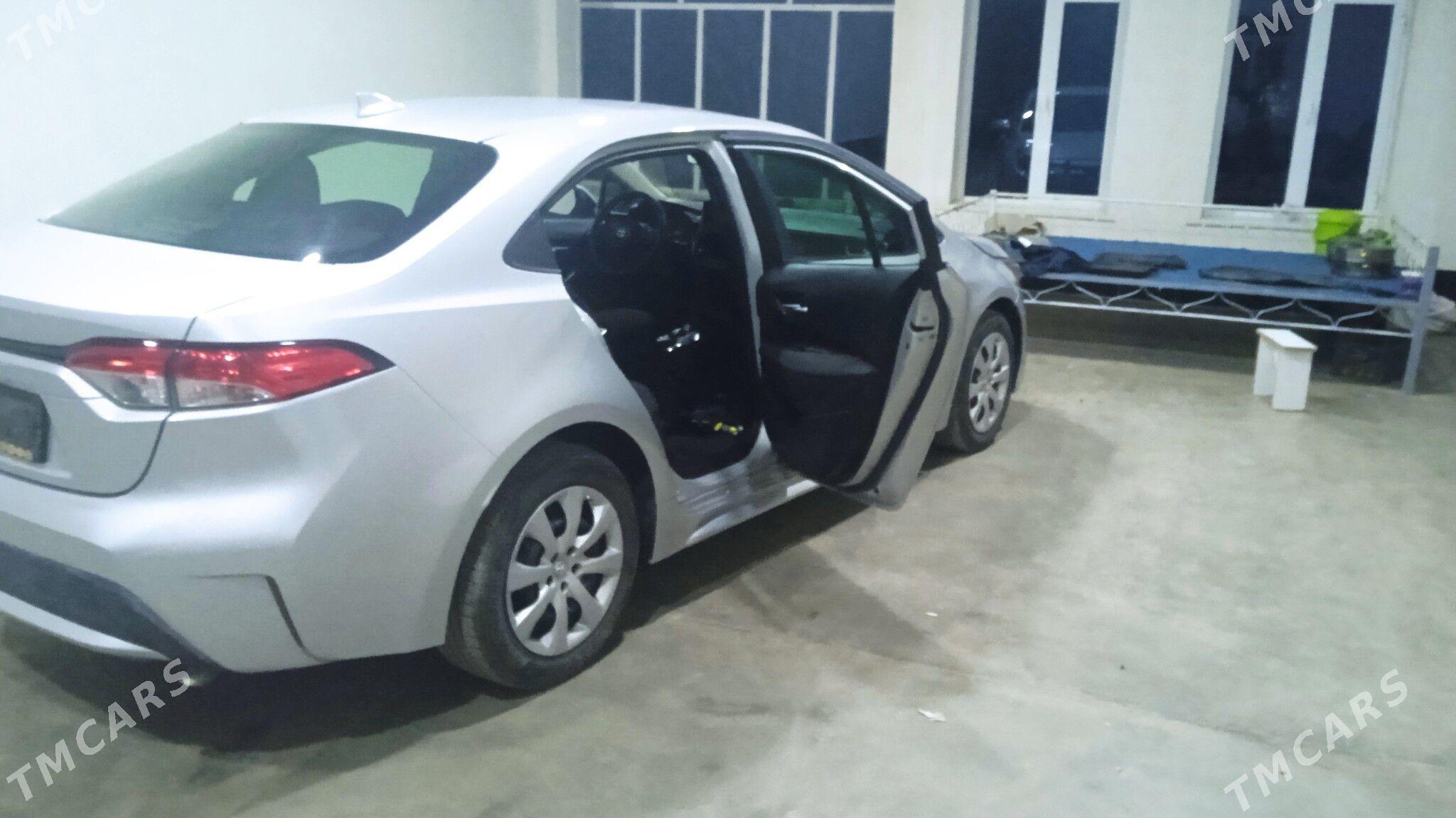 Toyota Corolla 2021 - 260 000 TMT - Çärjew - img 1