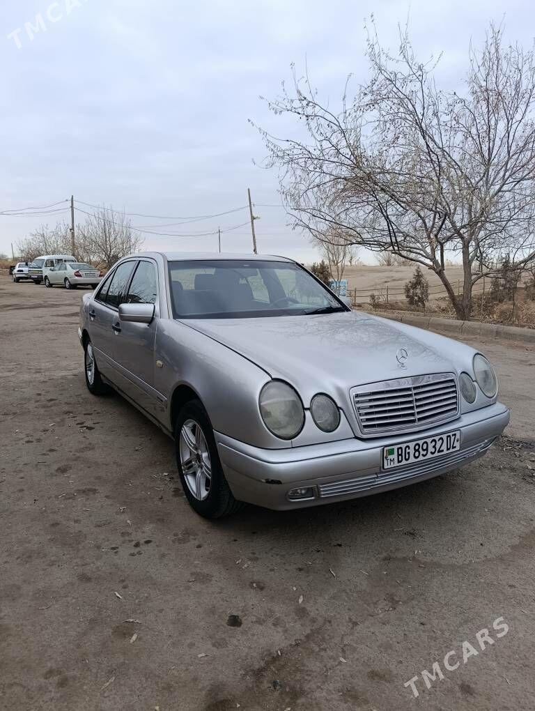 Mercedes-Benz 230E 1996 - 80 000 TMT - Гороглы (Тагта) - img 1