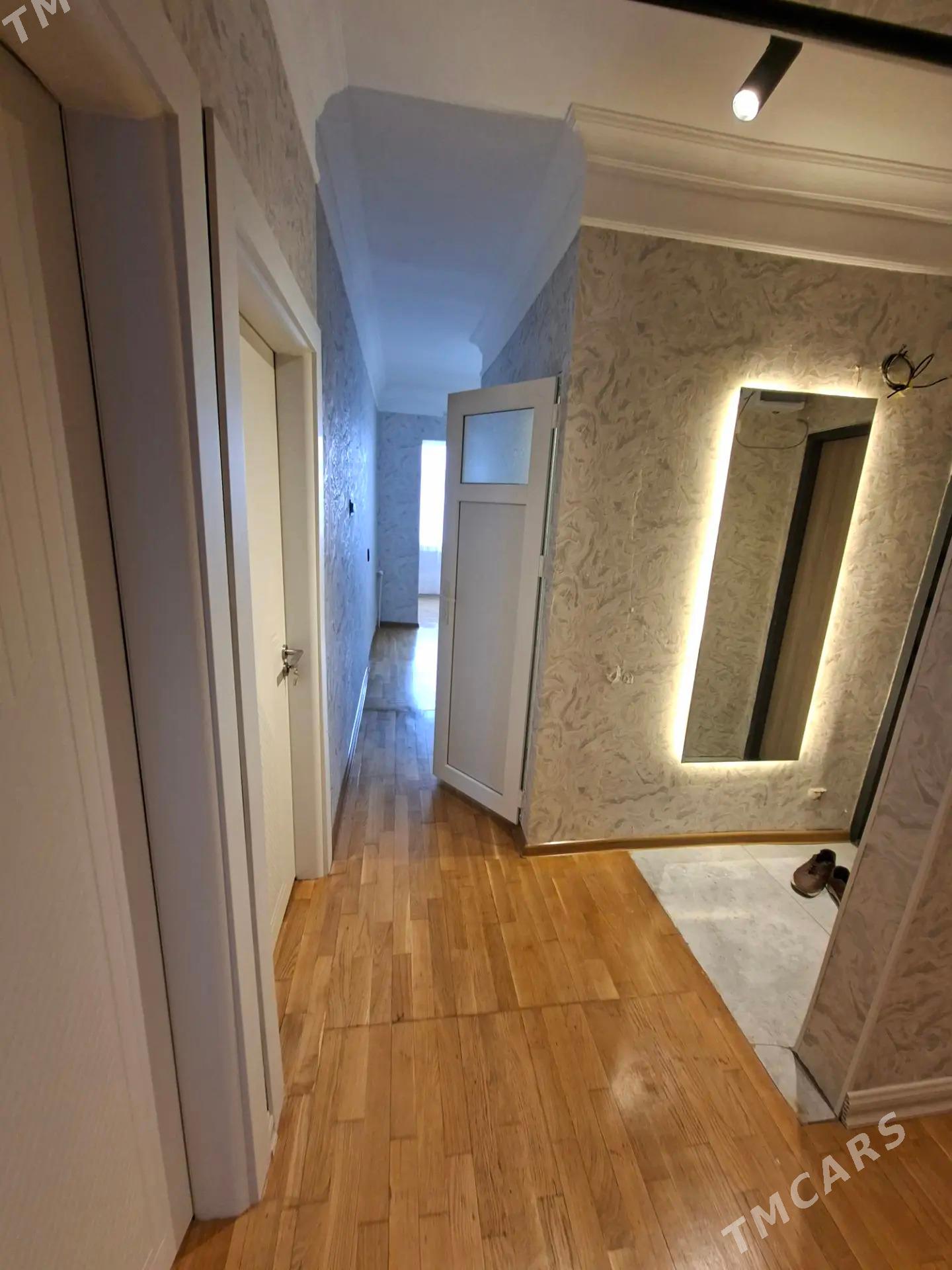 4 kom, Mir 1 - Мир 1 - img 1