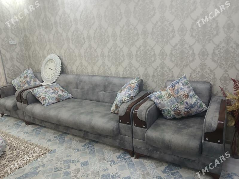 Diwan kresla - Мир 3 - img 1