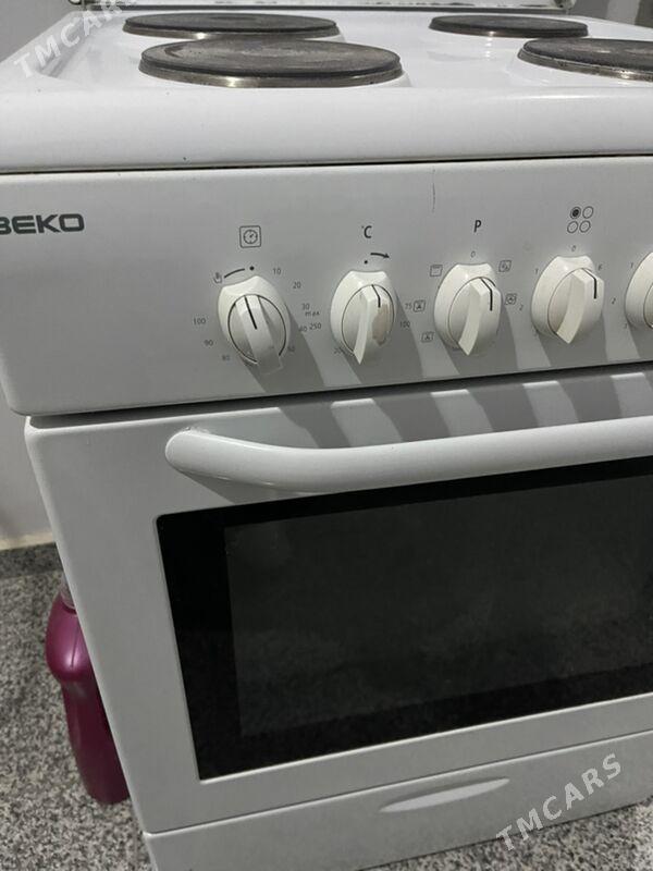 электрическая плита Beko - ул. Подвойского (Битарап Туркменистан шаёлы) - img 1