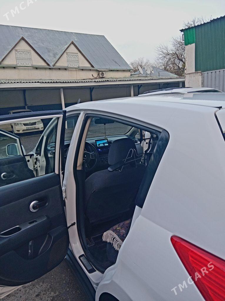 Nissan Versa 2009 - 127 000 TMT - Аркадаг - img 1