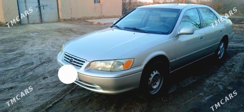 Toyota Camry 2001 - 140 000 TMT - Köneürgenç - img 1