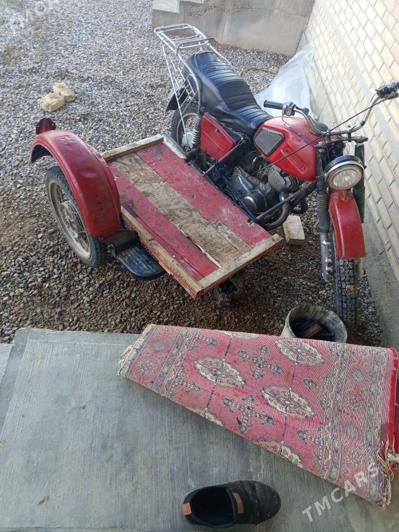 Iž Planeta 5 2002 - 8 000 TMT - Mary - img 1