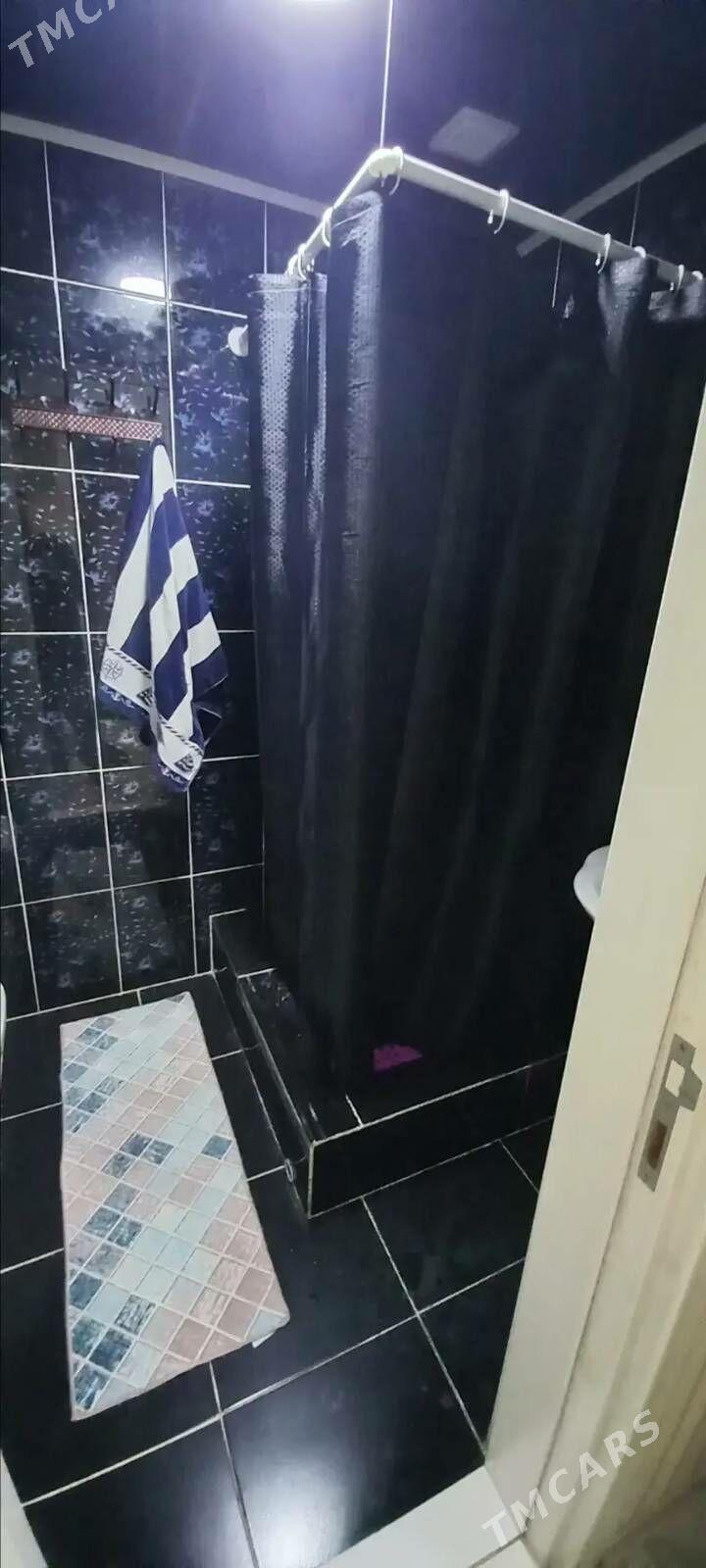 5 МКР 1 КОМ 1 ЭТ 4000 - Aşgabat - img 1