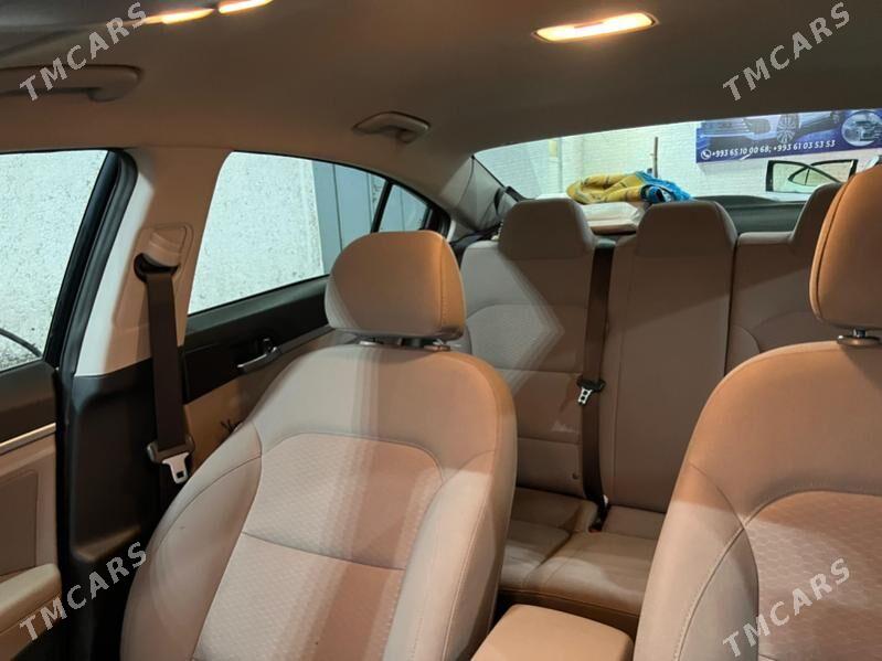 Hyundai Elantra 2020 - 195 000 TMT - Гуртли - img 1