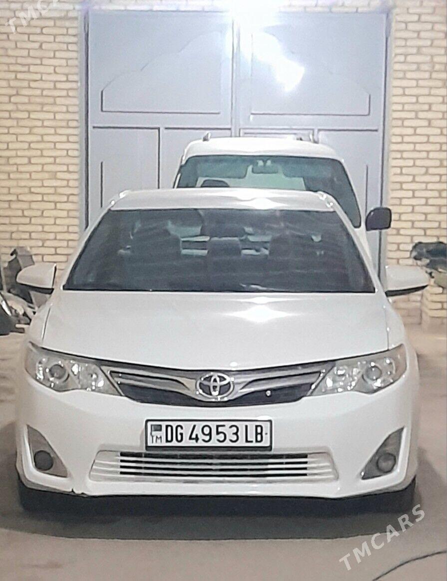 Toyota Camry 2013 - 190 000 TMT - Sakar - img 1