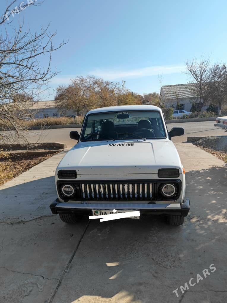 Lada Niva 2011 - 50 000 TMT - Köneürgenç - img 1