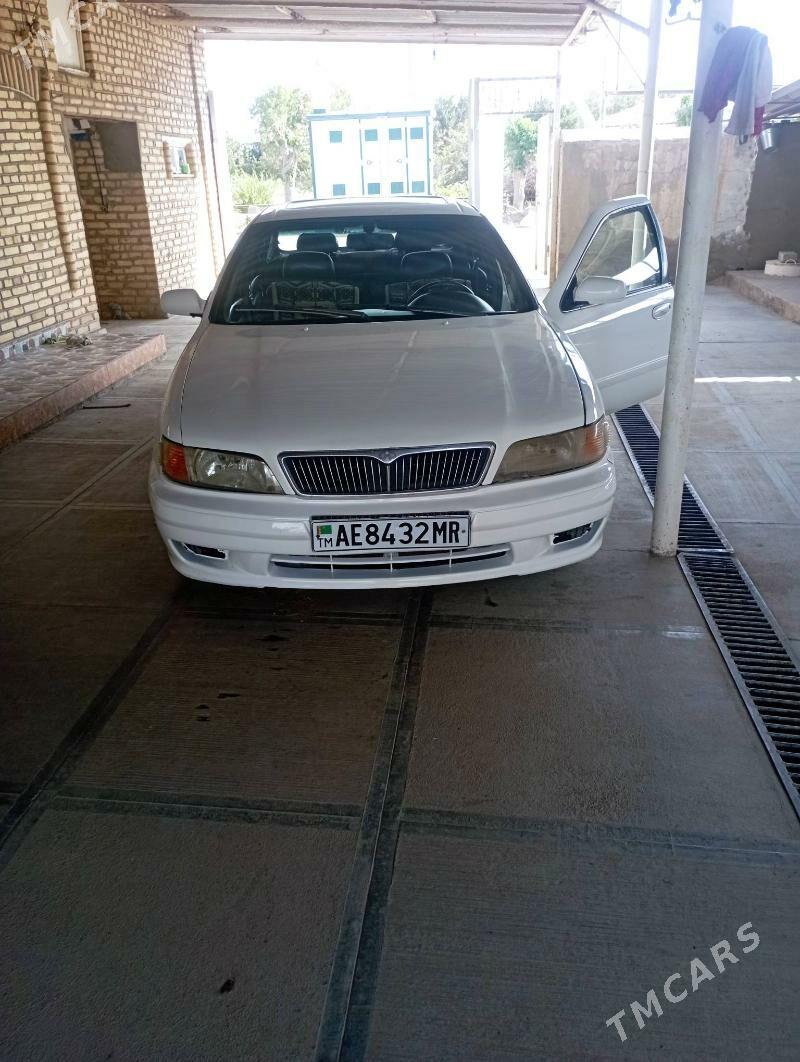 Nissan Maxima 1999 - 70 000 TMT - Сакарчага - img 1