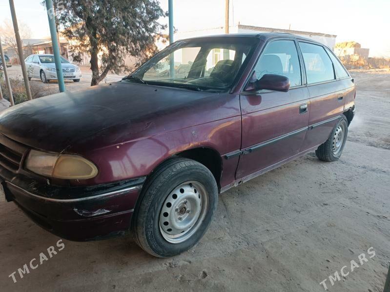 Opel Astra 1992 - 18 000 TMT - Шабатский этрап - img 1