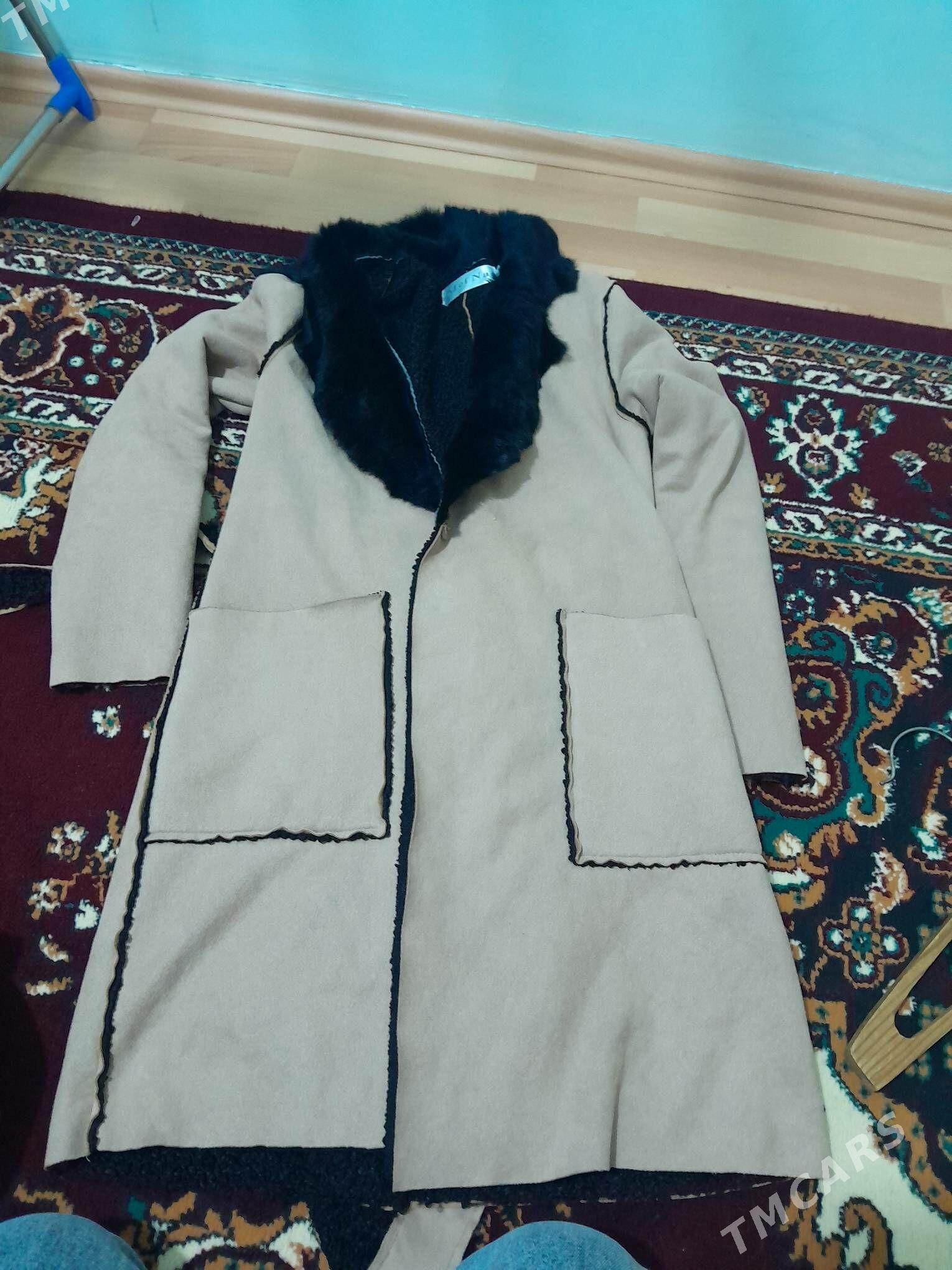 Куртки пальто - Mary - img 1