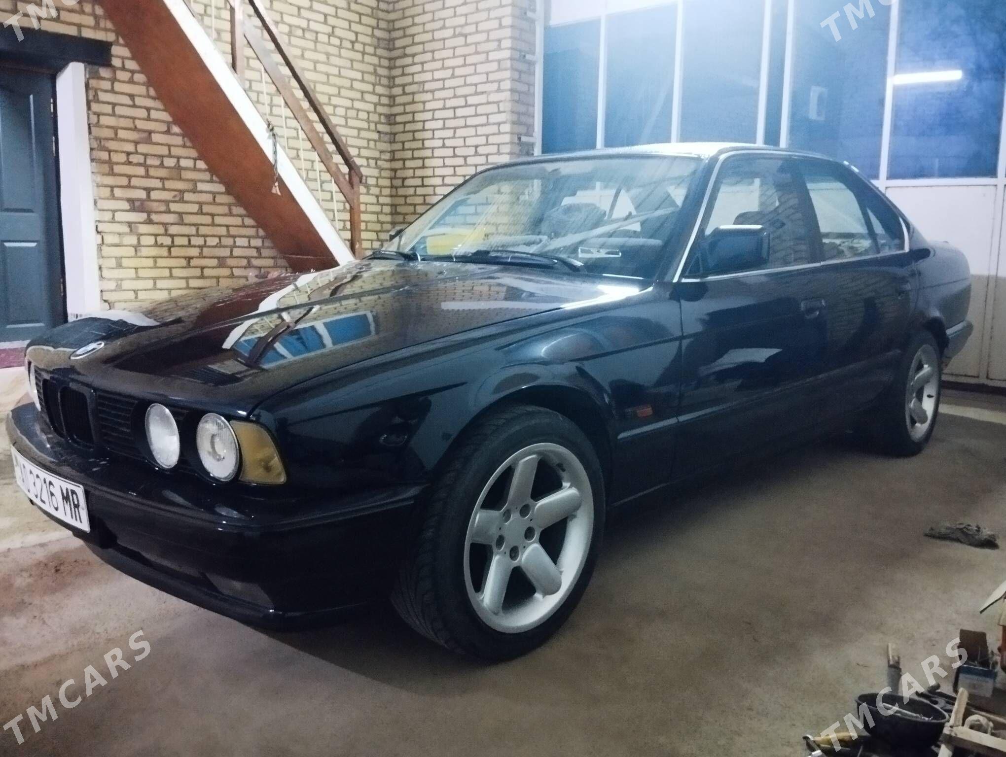 BMW 535 1991 - 95 000 TMT - Mary - img 1