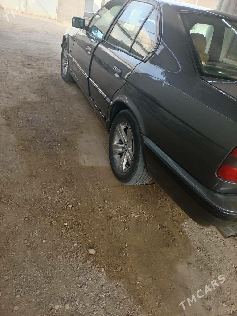 BMW 5 Series 1990 - 60 000 TMT - Gumdag - img 1