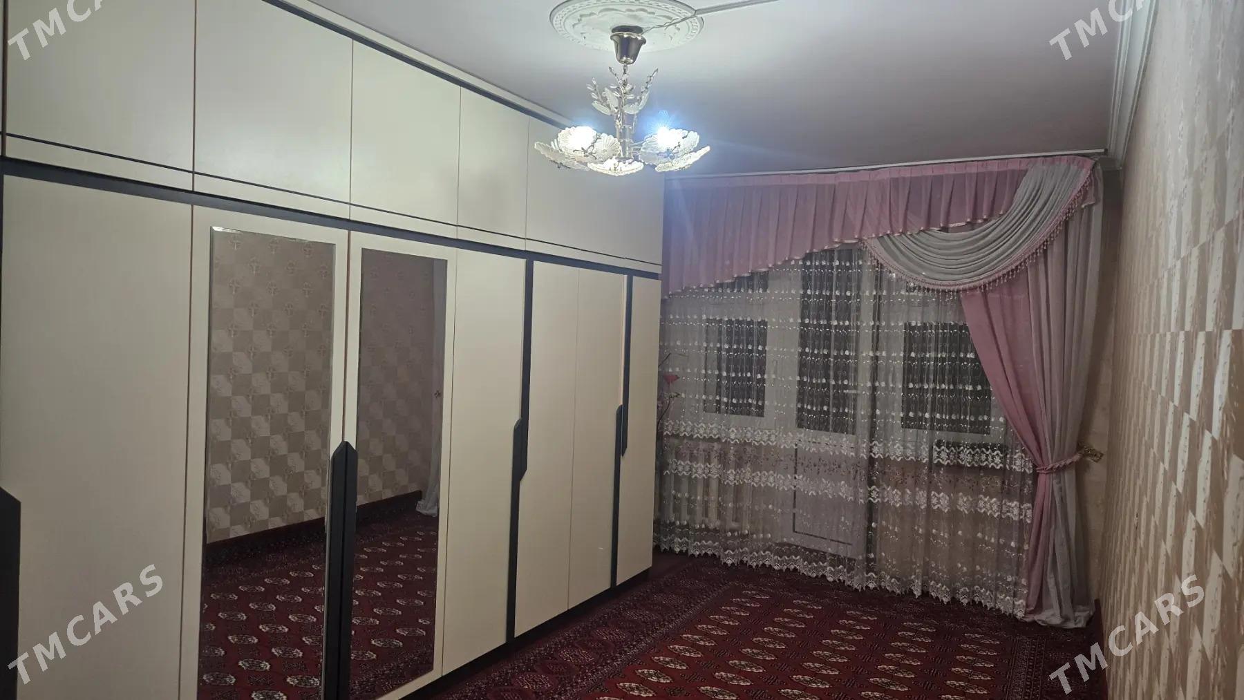 3 komnat jay - Mary - img 1