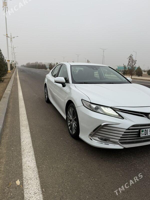Toyota Camry 2022 - 305 000 TMT - Ашхабад - img 1