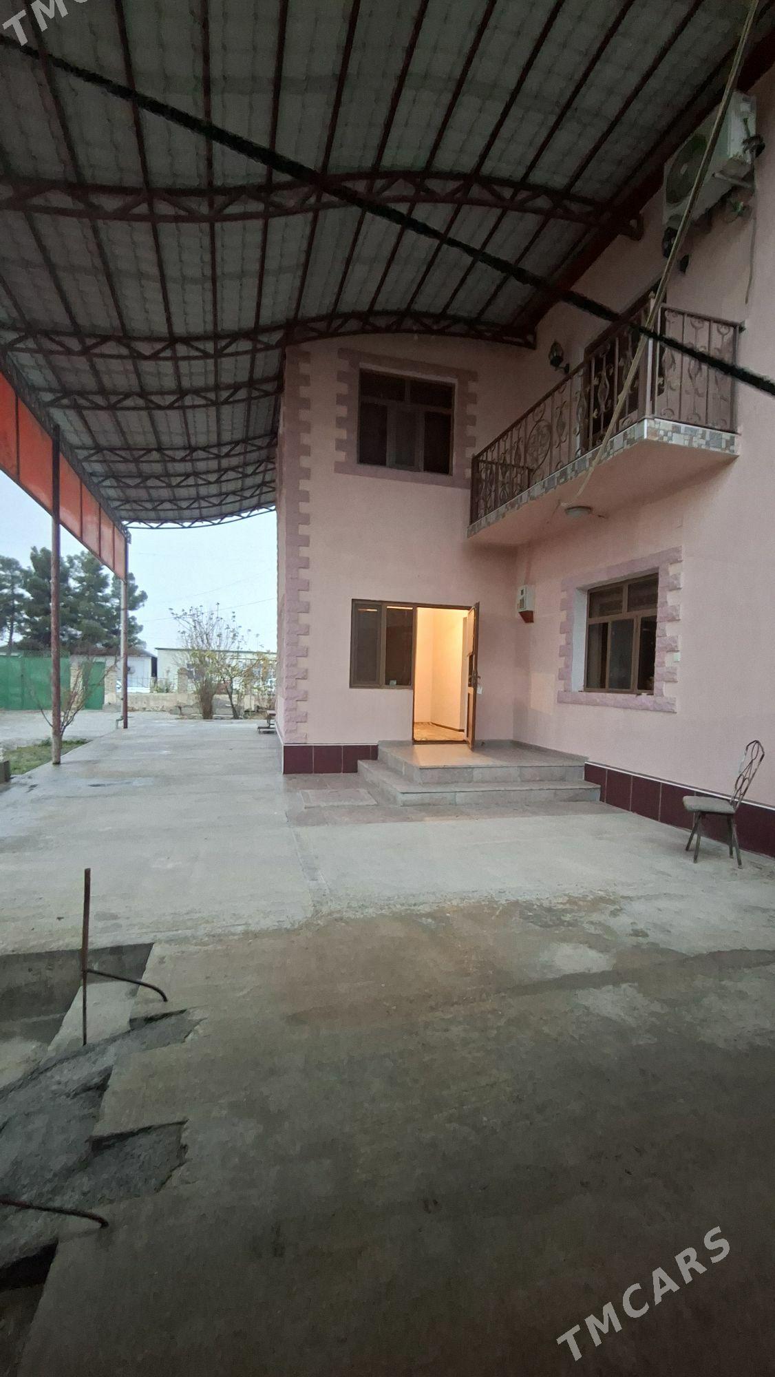 Anew jay plan , Аннау дом - Анев - img 1