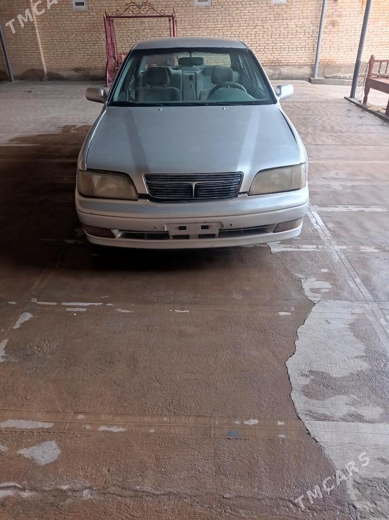 Toyota Vista 1995 - 45 000 TMT - Saýat - img 1