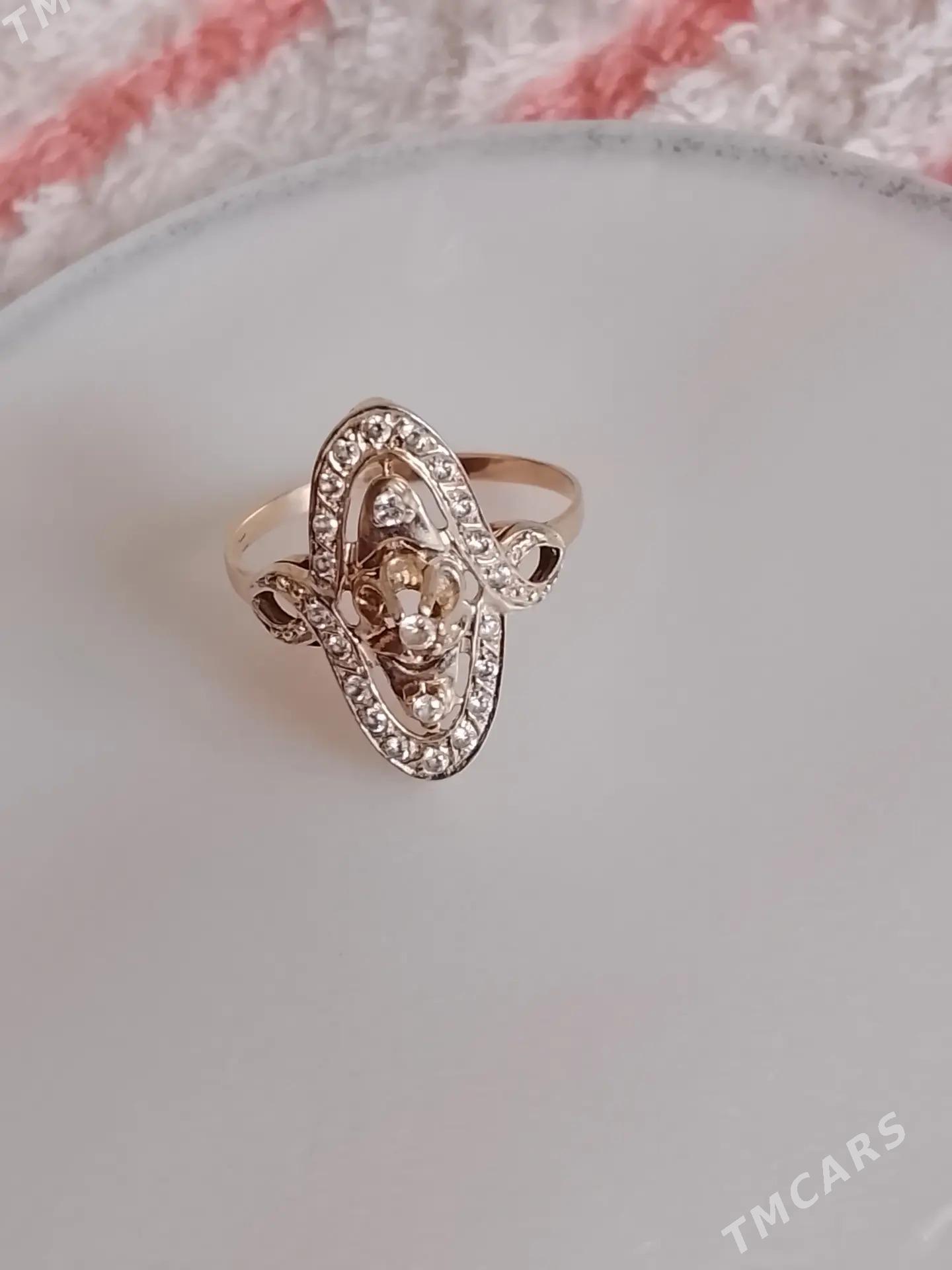 Gyzyl yuzik - Aşgabat - img 1