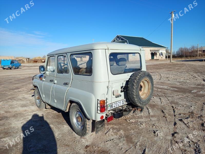 UAZ 469 1999 - 70 000 TMT - Кёнеургенч - img 1
