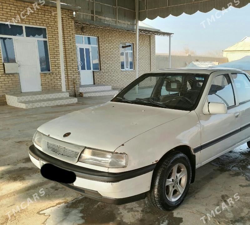 Opel Vectra 1992 - 27 000 TMT - Мары - img 1