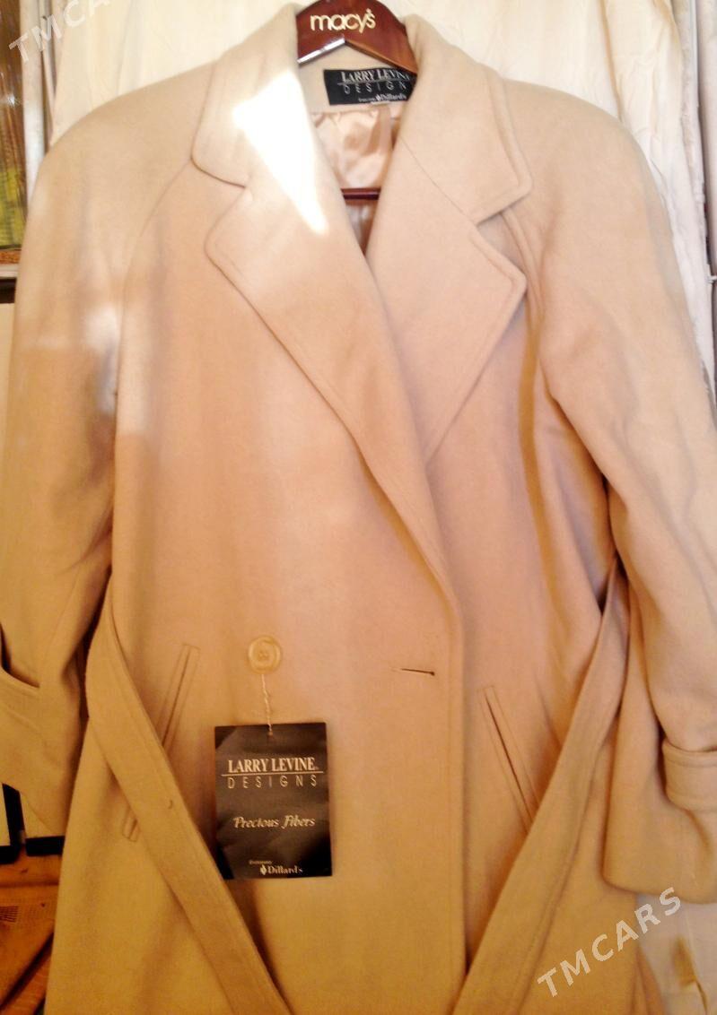 Пальто новое. Larry Levin Designs. Оригинал. - Aşgabat - img 1