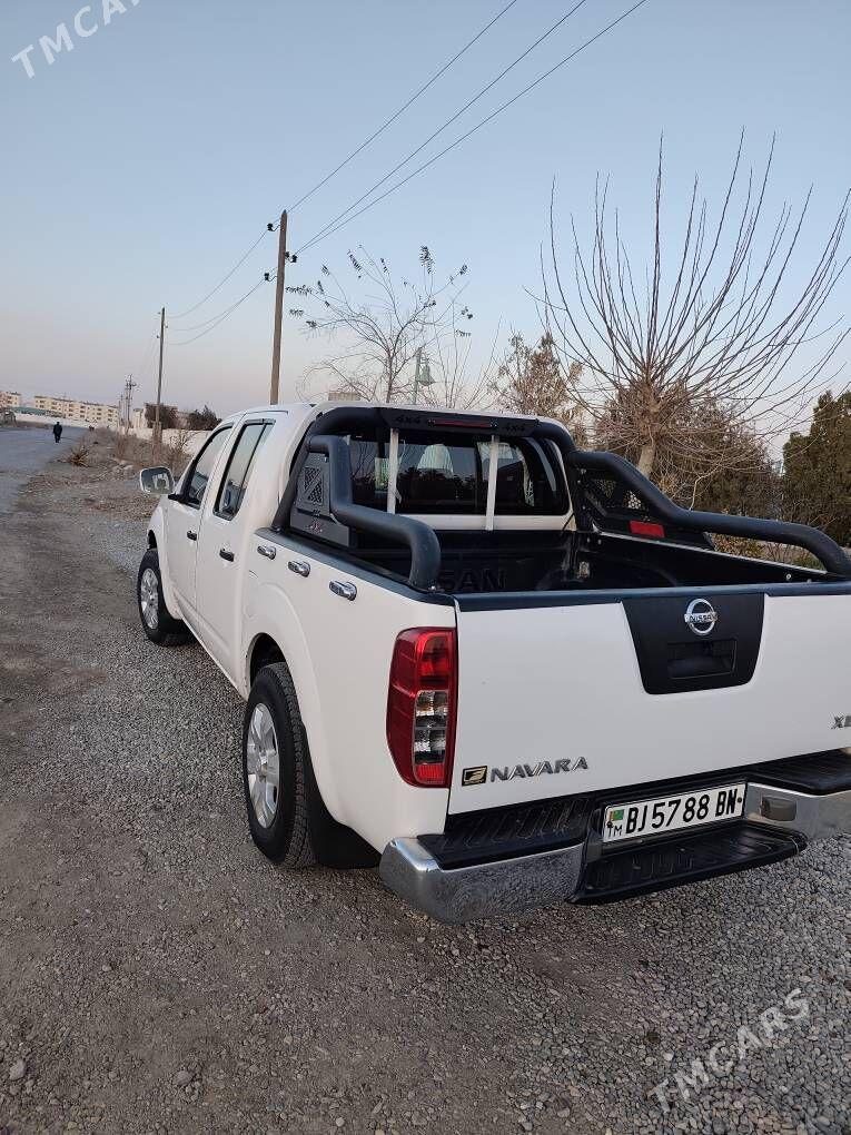 Nissan Navara 2009 - 155 000 TMT - Гызыларбат - img 1