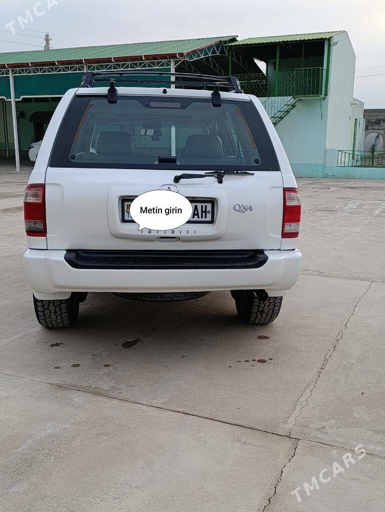 Infiniti QX4 2001 - 120 000 TMT - Бахарден - img 1