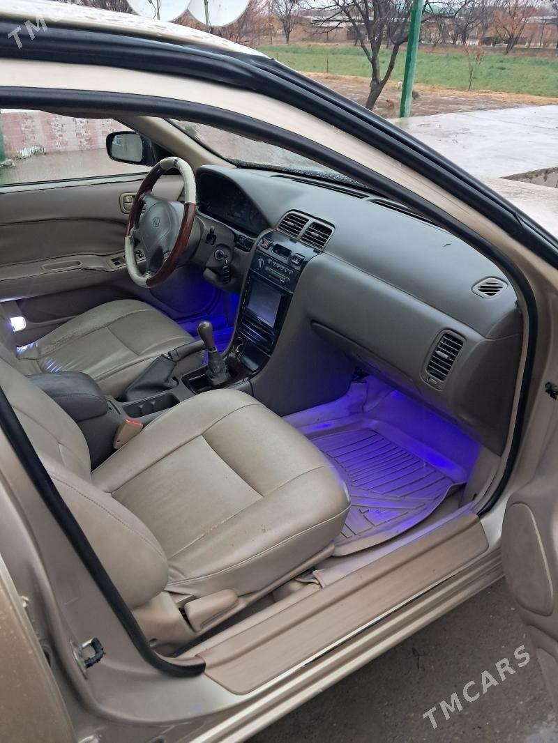 Nissan Maxima 1998 - 70 000 TMT - Кака - img 1