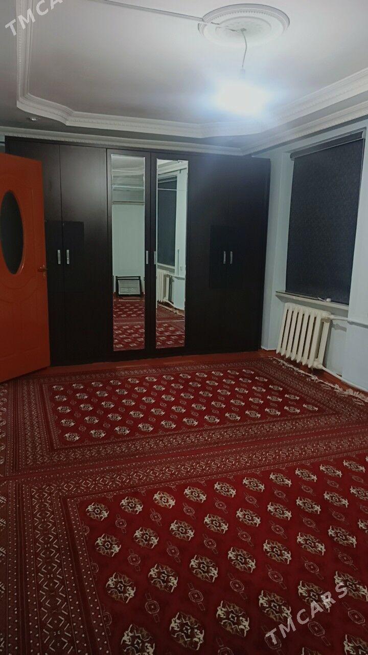 Arenda jay - 1 mkr - img 1