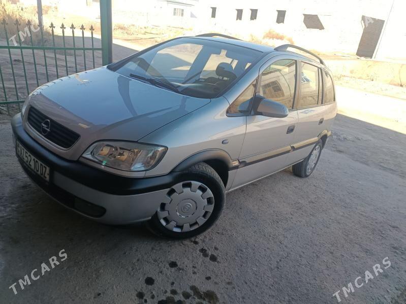 Opel Zafira 2002 - 110 000 TMT - Дашогуз - img 1