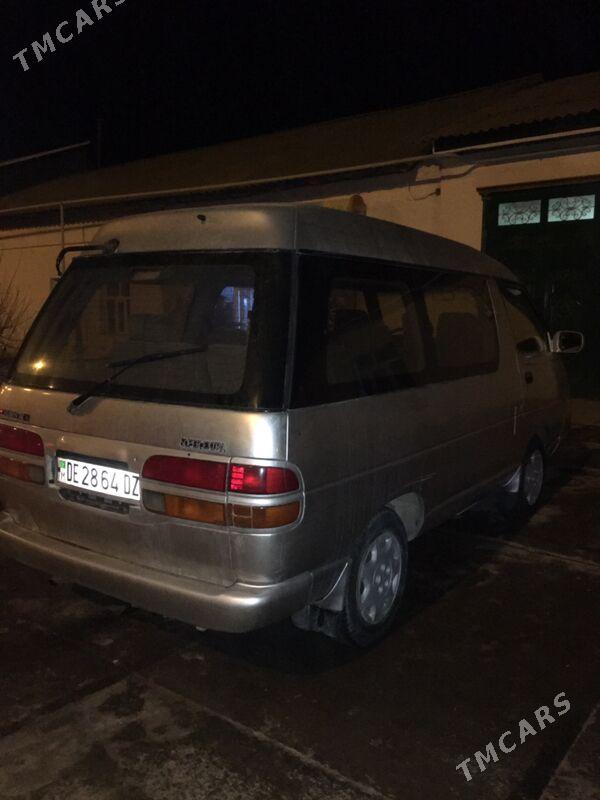 Toyota Town Ace 1995 - 60 000 TMT - Кёнеургенч - img 1