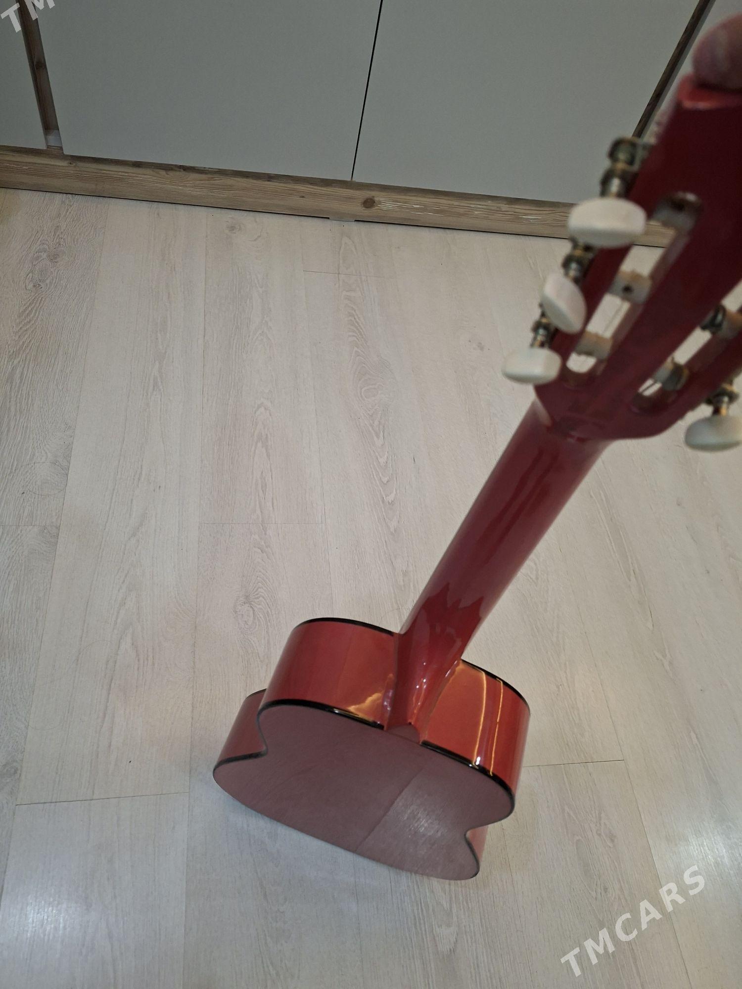 Гитара - 6 мкр - img 1