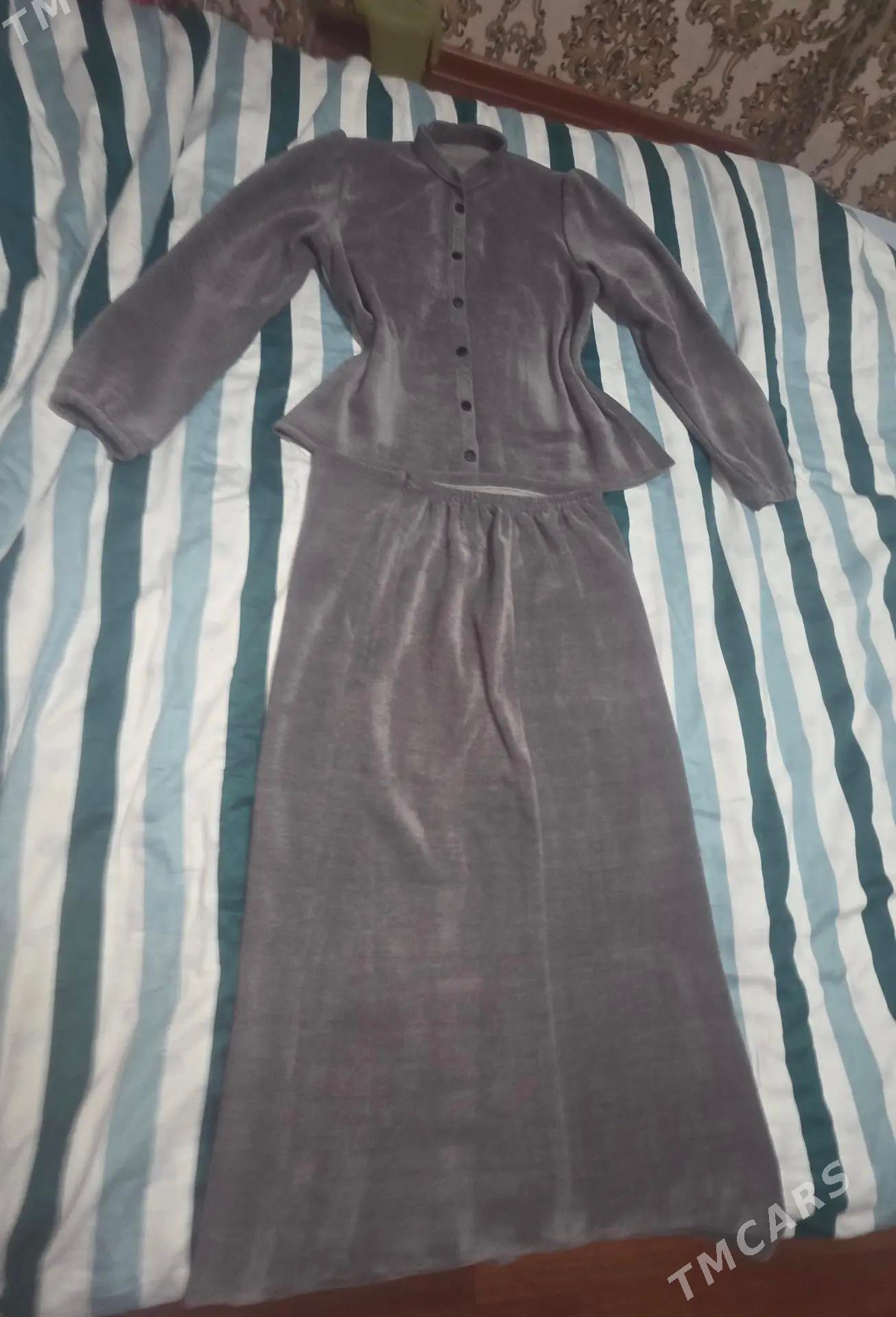 юбочный костюм - Balkanabat - img 1