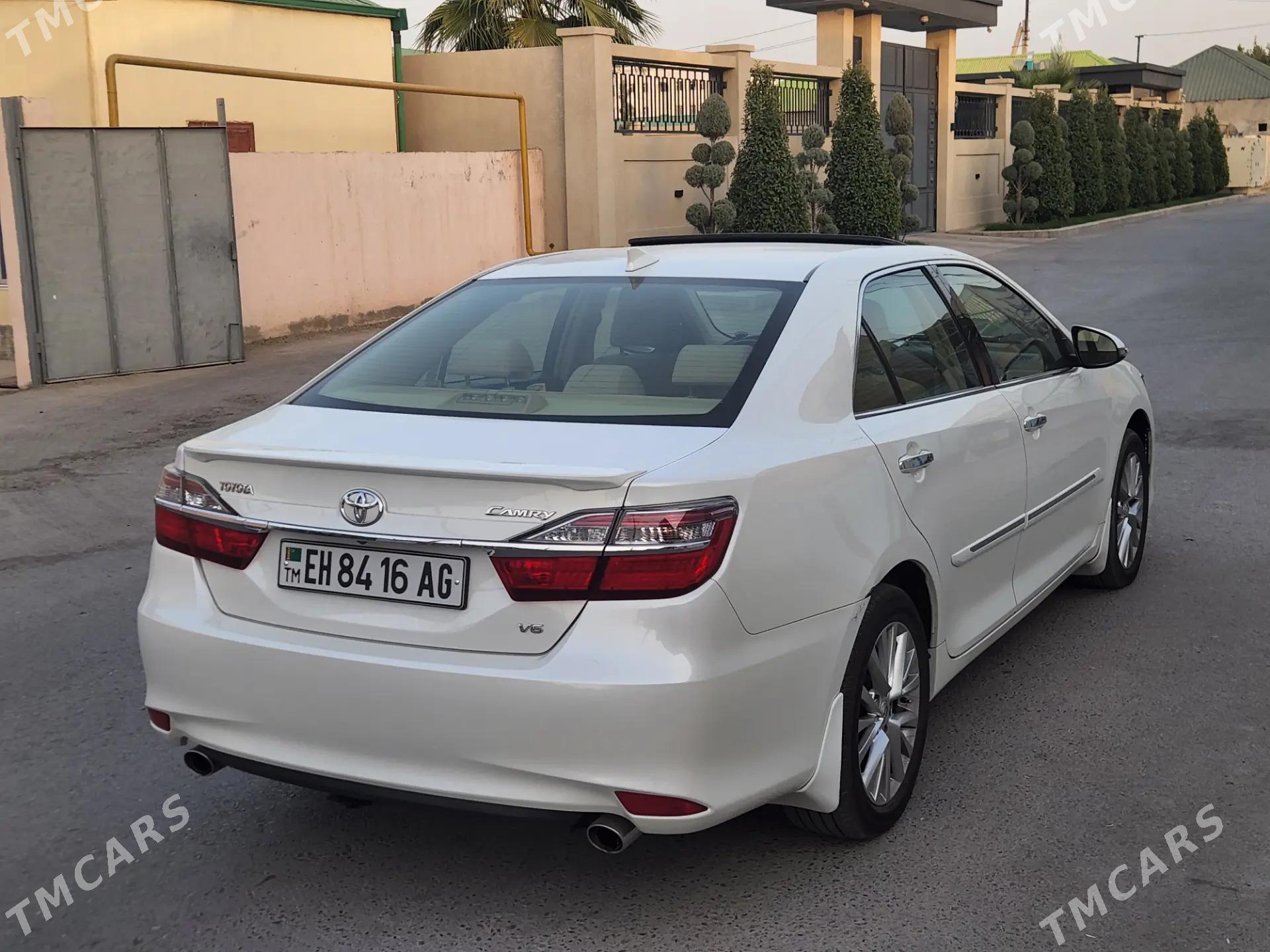Toyota Camry 2016 - 400 000 TMT - Олимпийский городок - img 1
