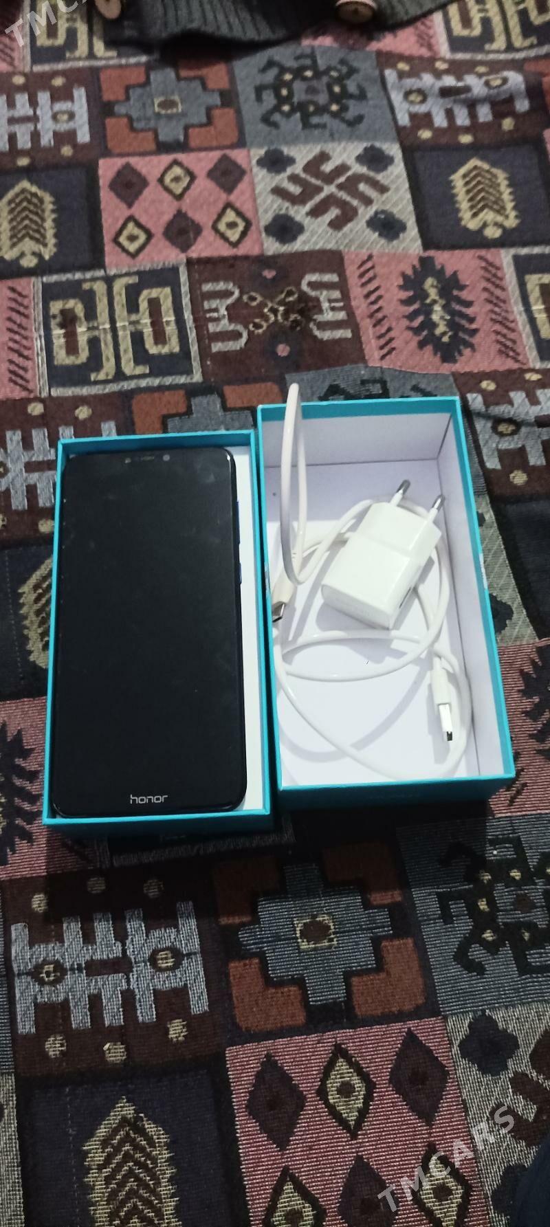 Honor 8 c - Bereket - img 1