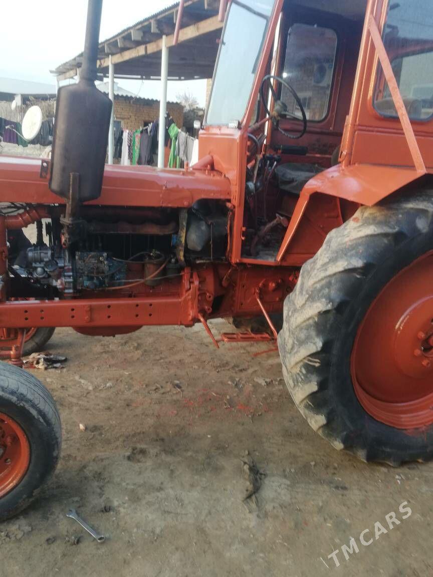 MTZ T-28 1987 - 16 000 TMT - Türkmengala - img 1