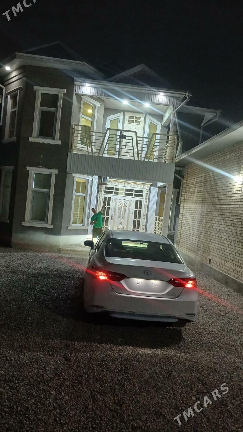 Toyota Camry 2021 - 220 000 TMT - Мары - img 1