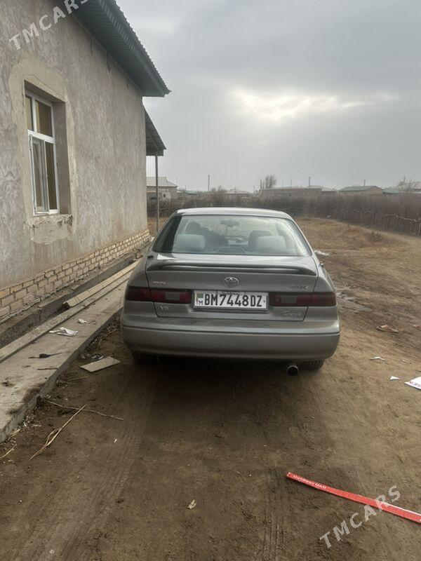 Toyota Camry 1999 - 145 000 TMT - Кёнеургенч - img 1