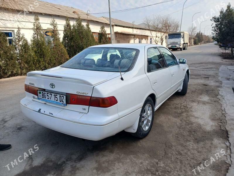 Toyota Camry 2000 - 131 000 TMT - Губадаг - img 1