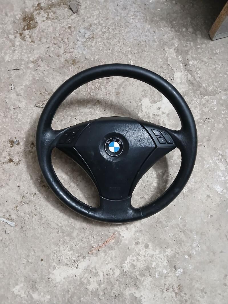 rol Bmw 300 TMT - Balkanabat - img 1