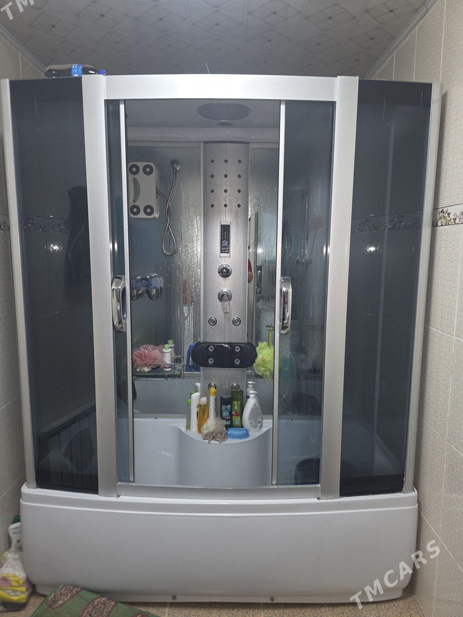 wanna kabina - Garadamak - img 1