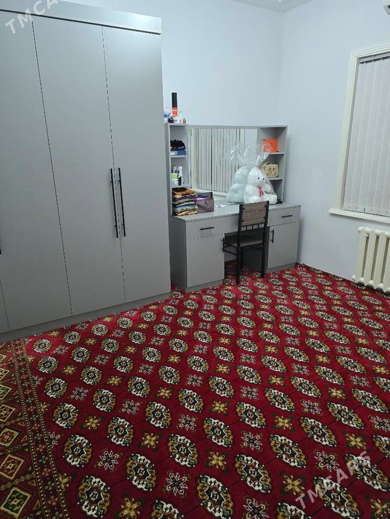 arenda jay - Mary - img 1