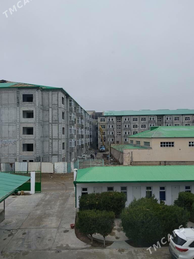 Änew panel 4/4 4 komnat - Анев - img 1