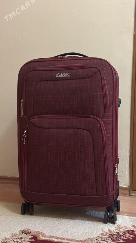 Чемоданы - Ким район - img 1