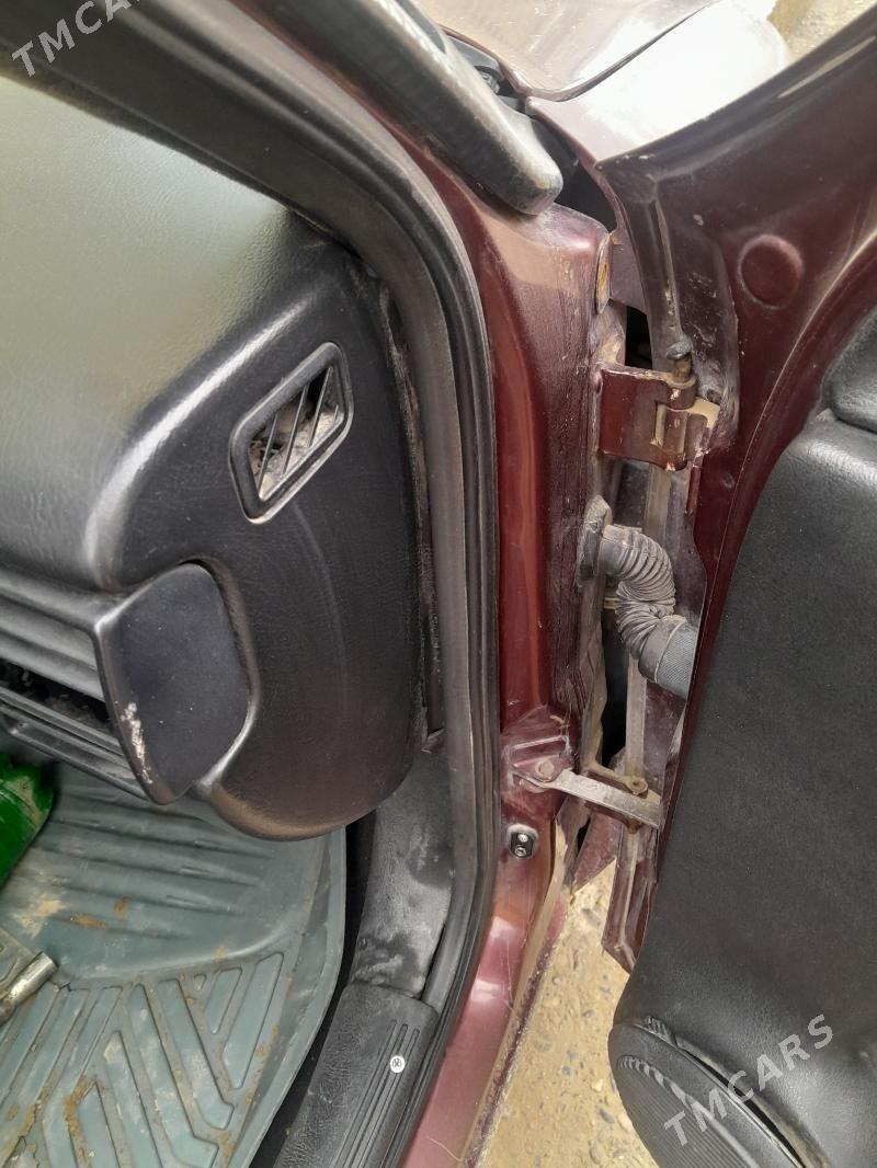 Opel Vectra 1990 - 24 000 TMT - Мары - img 1