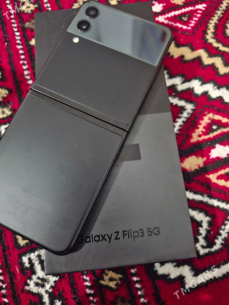 Z flip 3 8/128 - Aşgabat - img 1